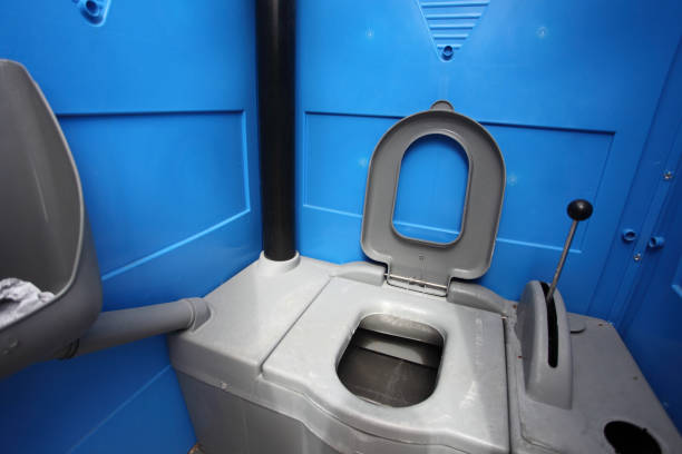 Best Portable restroom trailer rental  in Antwerp, OH